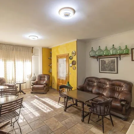 Marisa Гостевой дом Ла-Эрмида